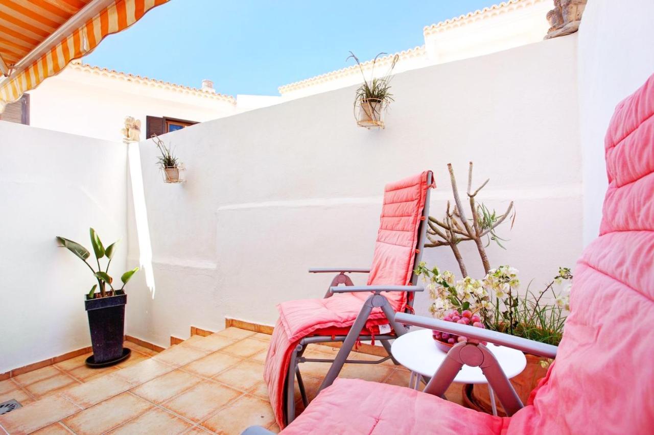 Remarkable 2-Bed House In Chayofa With Pool Bagian luar foto