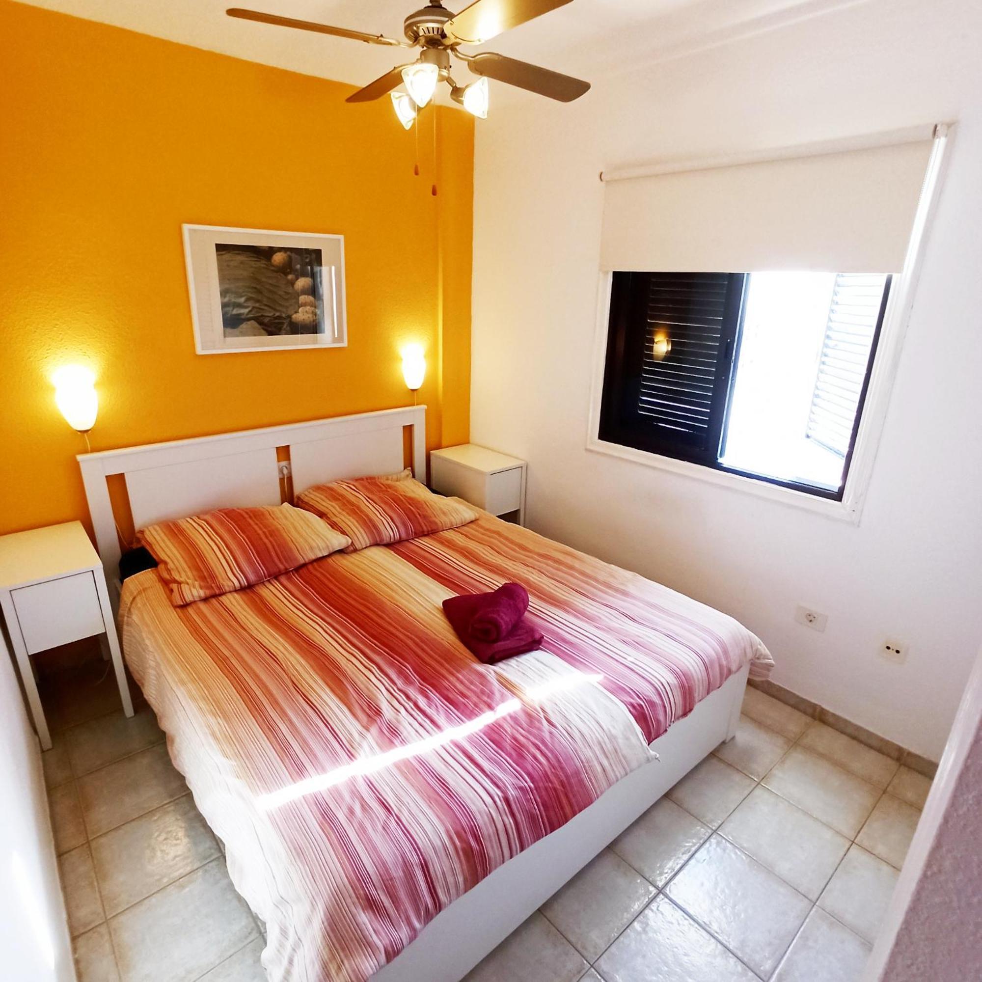 Remarkable 2-Bed House In Chayofa With Pool Bagian luar foto